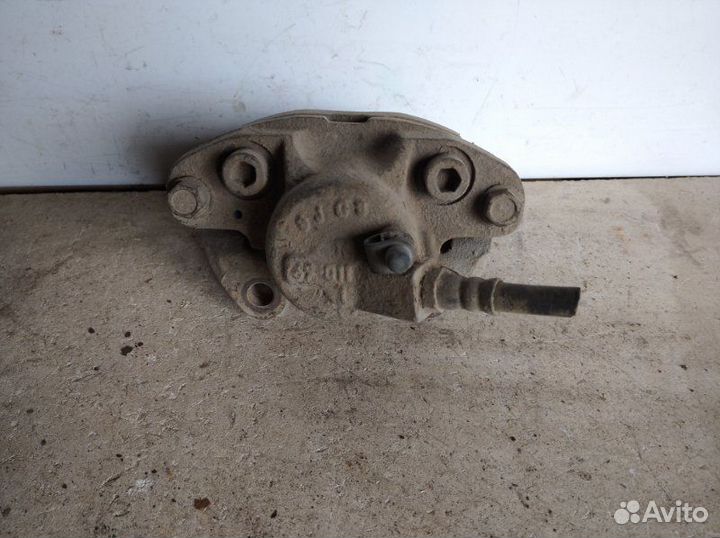 Суппорт передний правый Lifan Breez 2007-2014