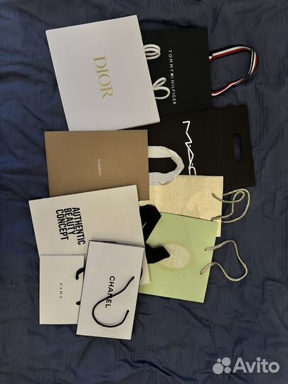 Фирменные пакеты