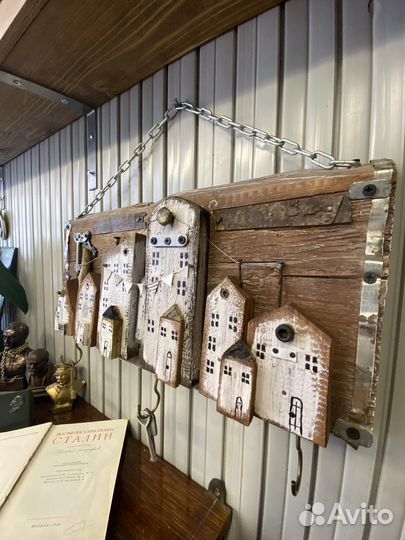 Ключница настенная из дерева для дома дрифтвуд
