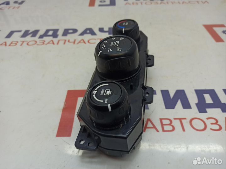 Блок управления отопителем Kia Sportage (KM) 97250