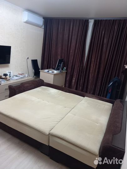 Угловой диван кровать бу