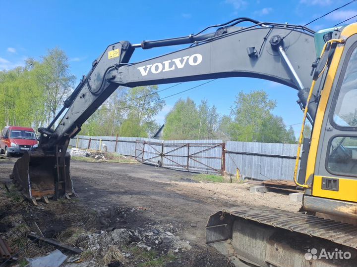 Гусеничный экскаватор Volvo EC160B LC, 2008