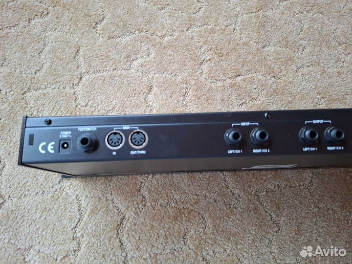 Alesis midiverb 4