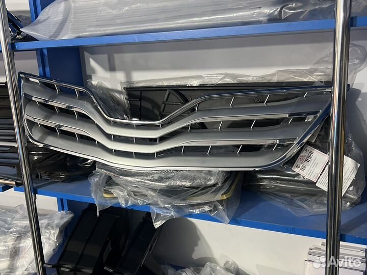 Решетка Радиатора Toyota Camry v40 v45