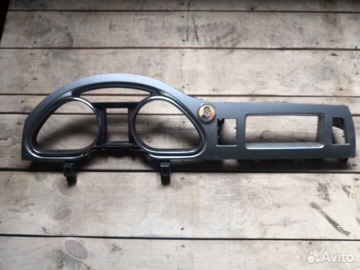 Накладка приборной панели Audi Q7 внедорожник