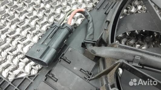 Вентилятор радиатора BMW 7 F01 (4BA02KE01)