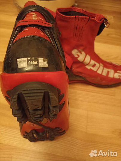 Лыжные ботинки коньковые alpina