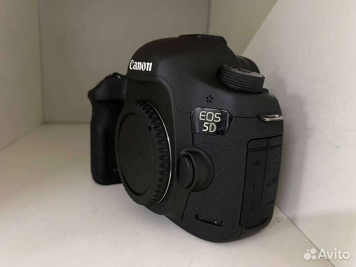 Canon 5D Mark III Body Id 29 530