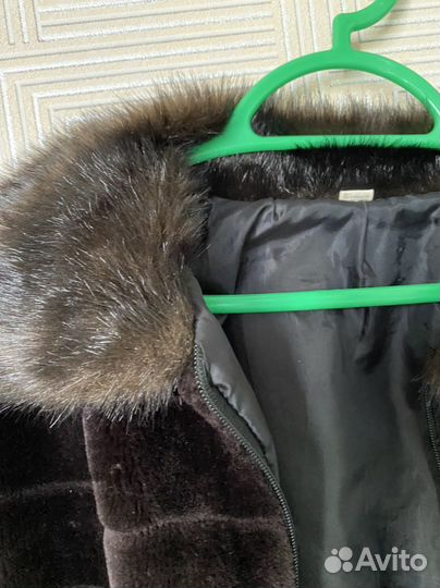 Шуба женская искуственная 46 48