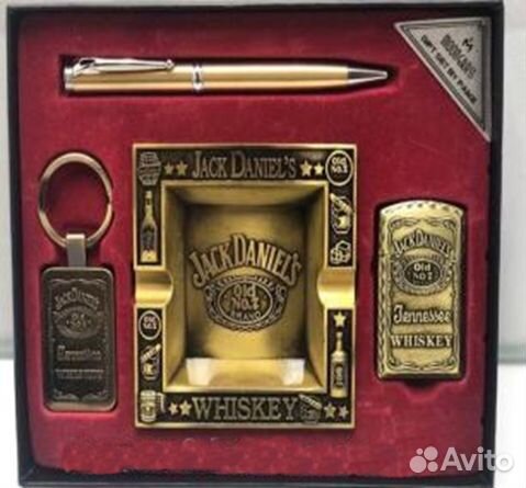 Набор Ручка+Брелок+Зажигалка+Пепельница