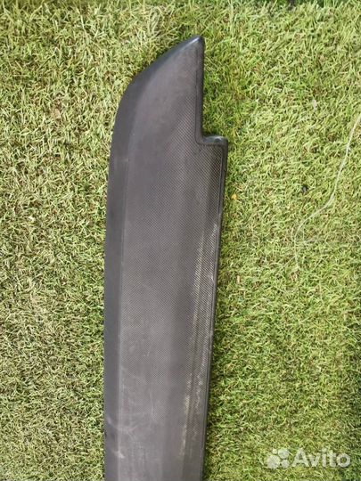 Накладка на крыло задняя правая Ford Explorer U251