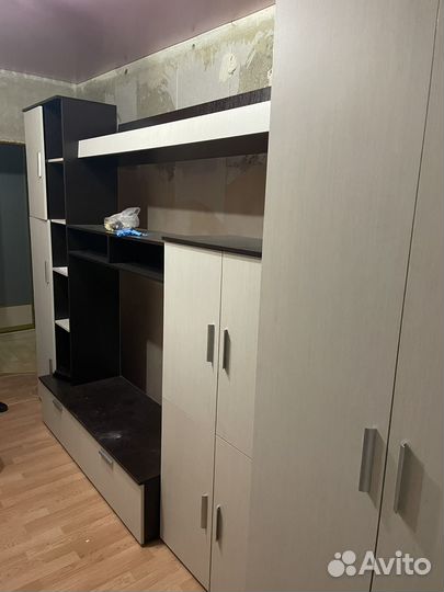 Стенка в гостиную