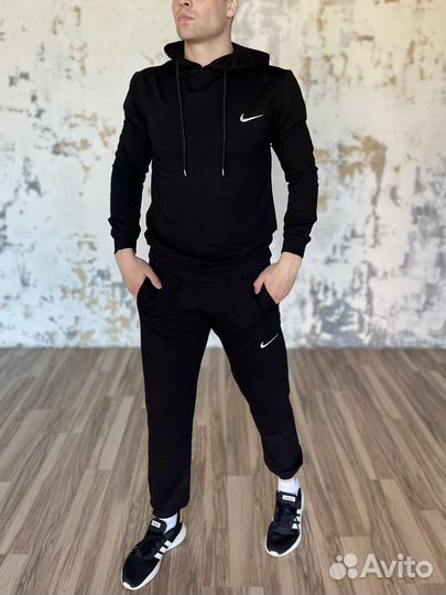 Спортивные костюмы мужские