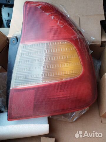 Задние фары на hyundai accent