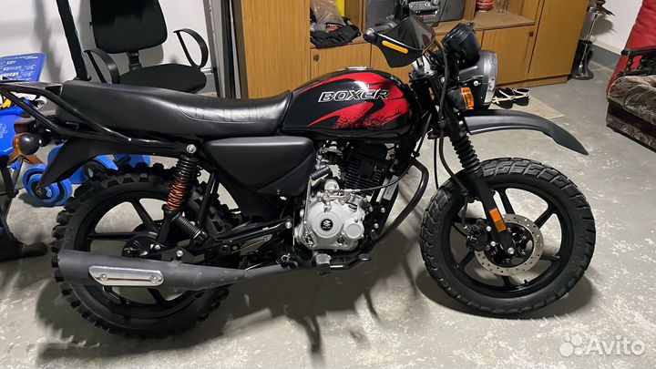 Bajaj boxer 150x