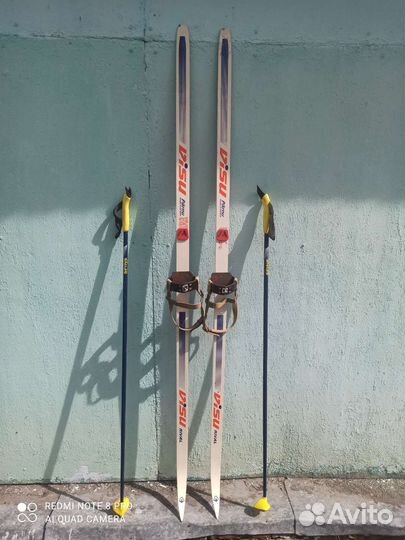 Беговые лыжи