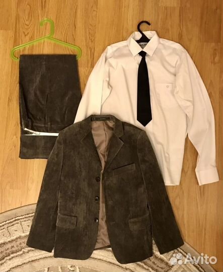 Детский костюм, новый