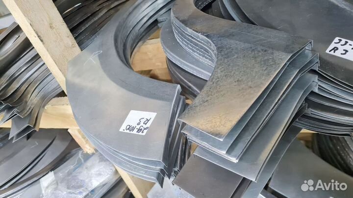 Ремонтная арка Nissan Navara D40 пикап 4 двери