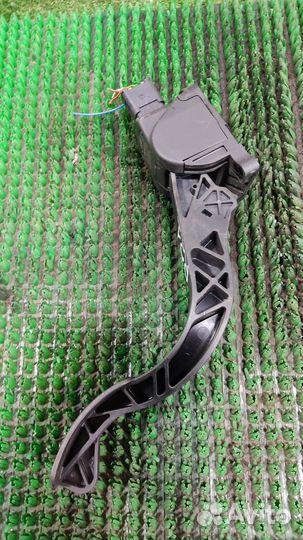 Педаль газа электронная Citroen C4 Grand Picasso