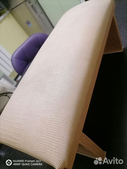 Подставка для рук маникюрная