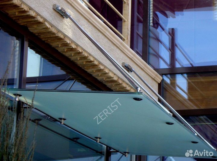 Стеклянный козырек, навес