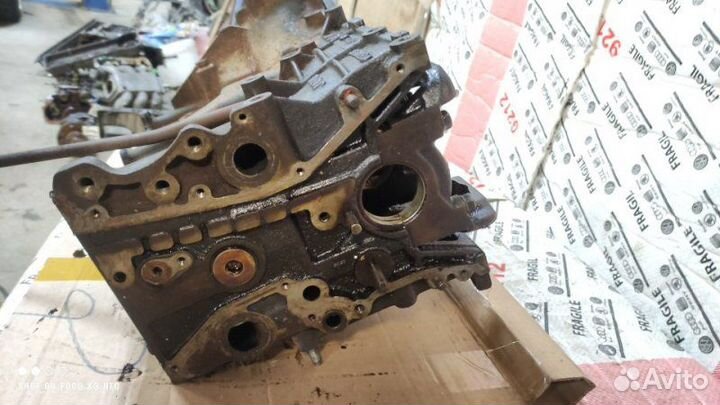 Блок цилиндров Nissan Almera N16 QG18DE 2000-2006