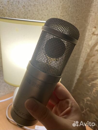 Ламповый студийный микрофон Nady TCM 1050