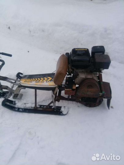 Детский снегокат с мотором