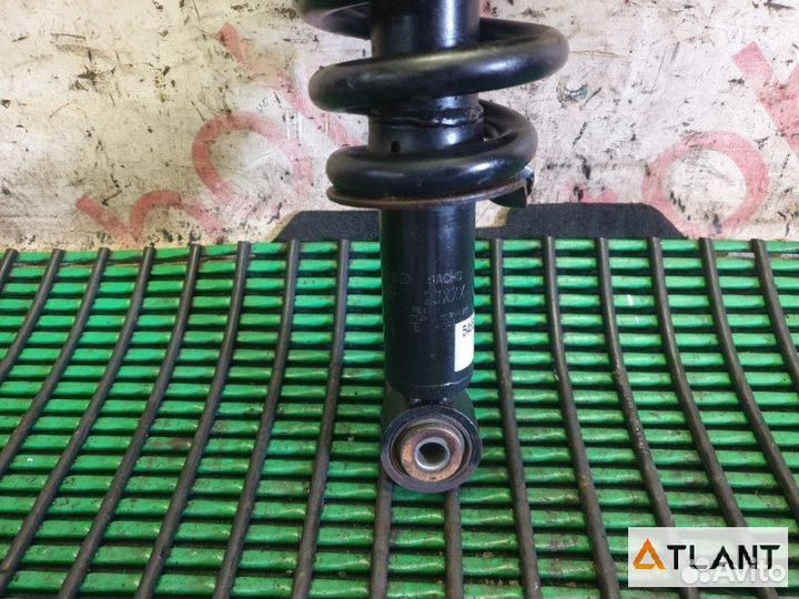 Стойка подвески передний правый KIA mohave