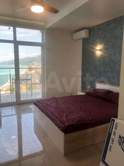 2-к. квартира, 79,6 м², 16/16 эт.