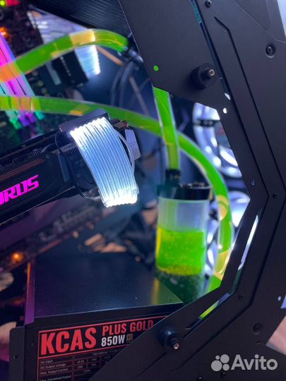 Игровой компьютер 