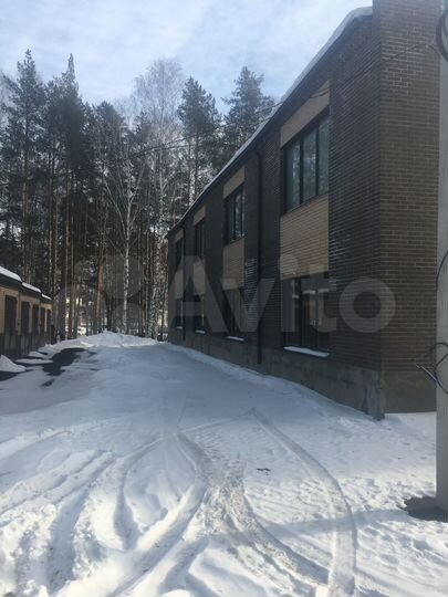 Свободного назначения, 820 м²