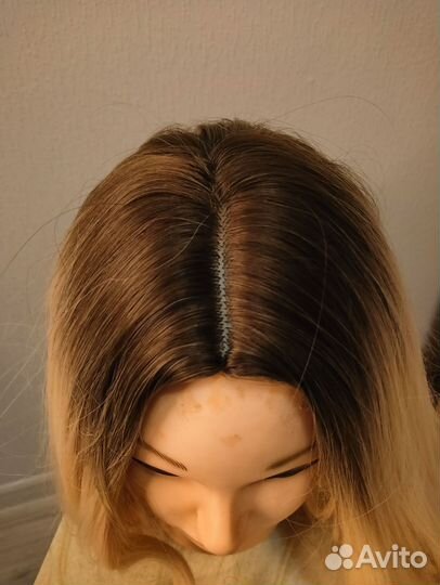 Парик блонд с затемненным корнем