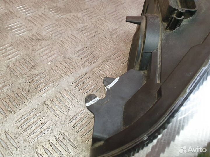 Фара левая Ford Focus 3 2014-2019