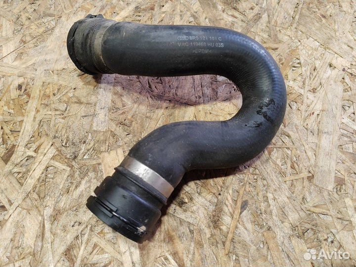Патрубок (трубопровод, шланг) Audi Q5 8R 2010