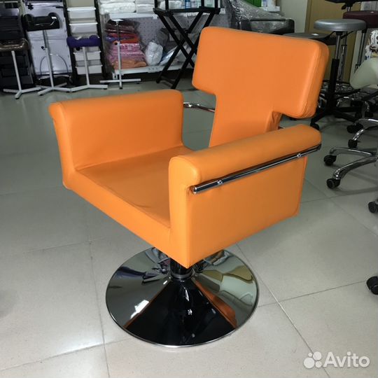 Кресло парикмахерское