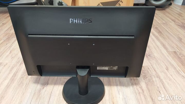 Монитор 24 дюйма