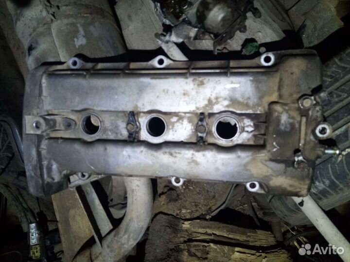 Крышка клапанная Hyundai Sonata EF 2,7л