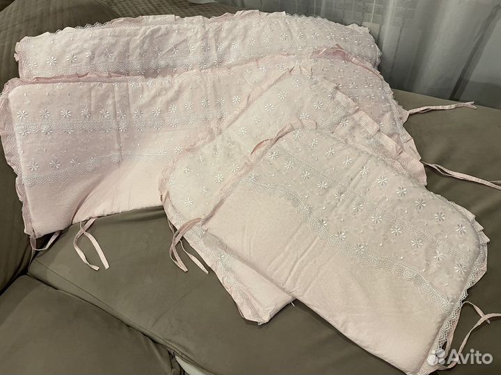 Бортики в детскую кроватку