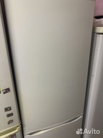 Холодильник бу