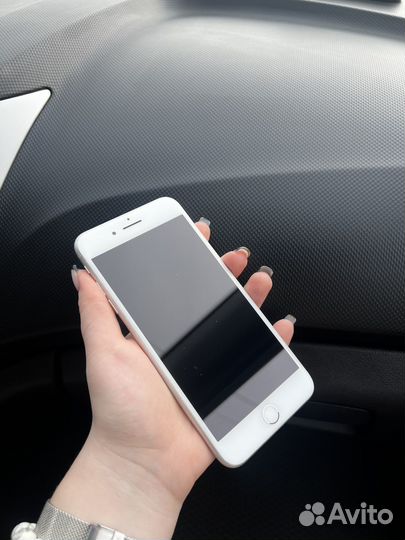 iPhone 7 Plus, 32 ГБ