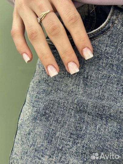 Маникюр в Омске