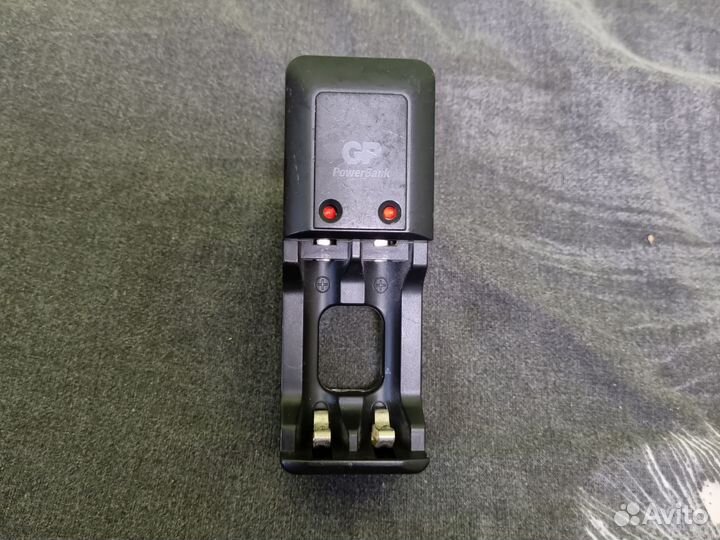 Зарядное устройство GP для аккумуляторов типа аа