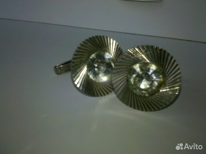 Запонки с прозрачным камнем СССР винтаж