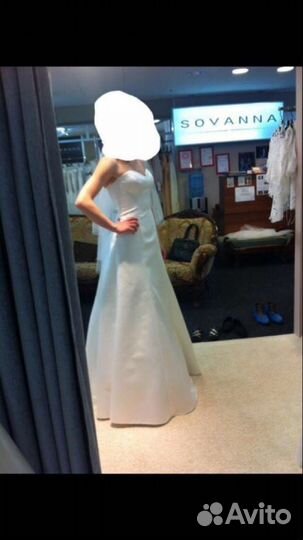 Элегантное свадебное платье