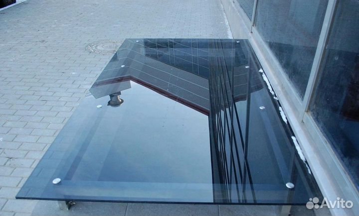 Стеклянные козырьки