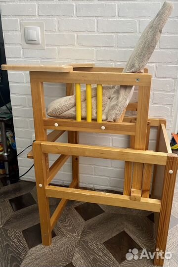 Стульчик для кормления