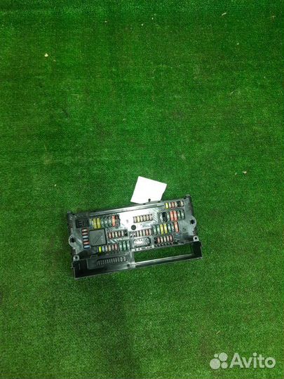 Блок предохранителей Bmw 523 F10 N52B25AF 2011
