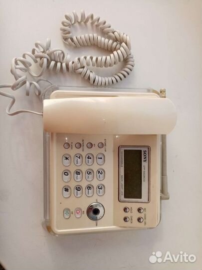 Кнопочный телефон