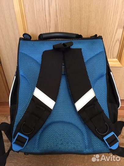 Школьный портфель для мальчика/Ранец/Рюкзак